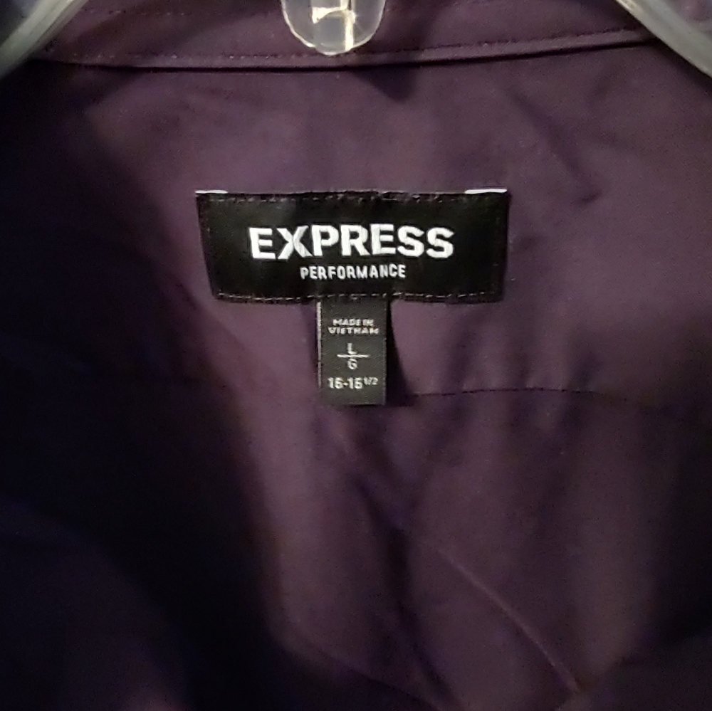 EUC button down fitted Express performance - Picture 2 of 5